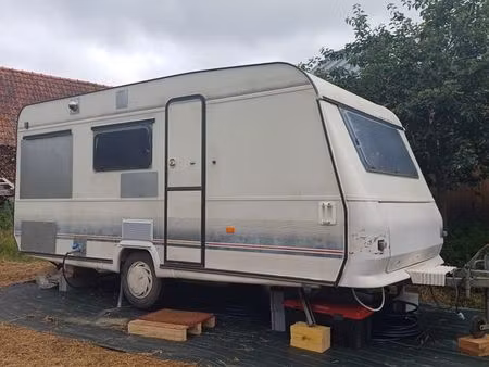 recherche emplacement pour activité artisanale – caravane labo