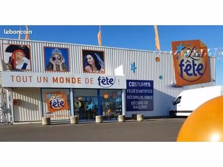 local 650 m² hillion