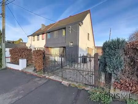 maison 3 façades avec jardin et potentiel à blegny