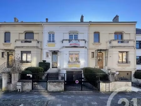 maison 6 pièces 133 m²