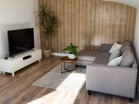 charmante maison - 67m2 - entièrement rénové