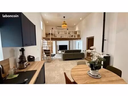 maison de village 8 pièces 220 m²