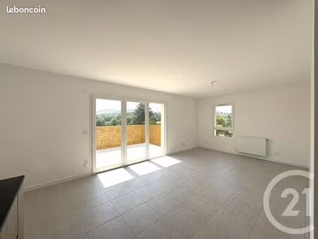 appartement 3 pièces 64 m²