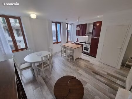 appartement t2 41 m2 seyssel (74) - meublé