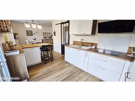 maison 7 pièces 150 m²