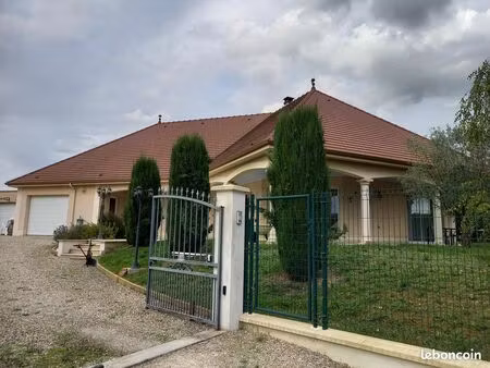 grande maison lumineuse 140 m2