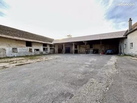 maison 8 pièces 200 m²