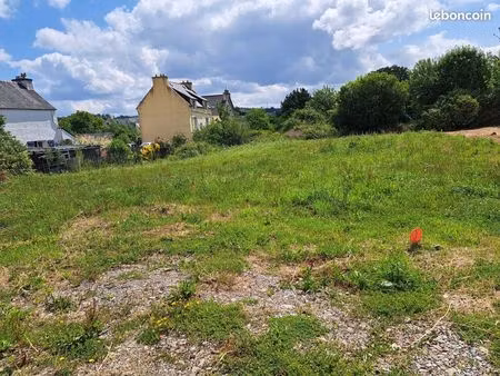 terrain 628 m² hôpital-camfrout