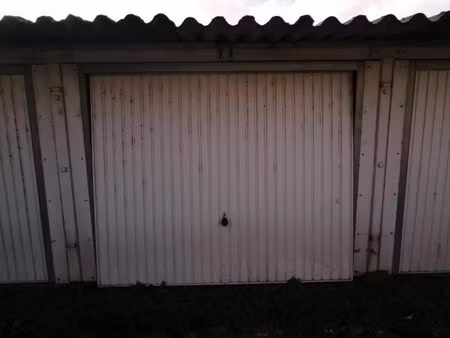 garage/box 14 m² orleans