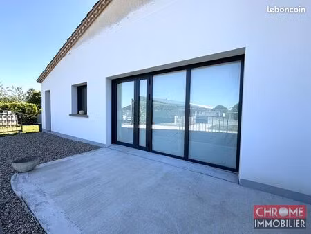 local d'activité 60 m²