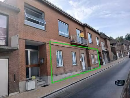 spacieux appartement 2 chambres  bureau + dressing