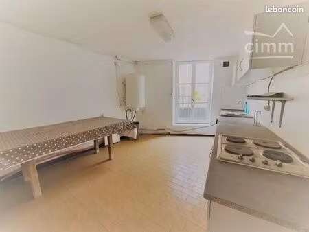 immeuble 5 pièces 110 m²