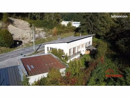 maison 5 pièces 130 m²