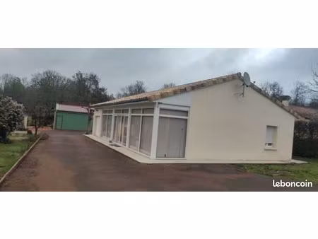 maison 90 m2 avec 3000 m2 de terrain