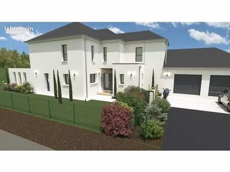 maison 9 pièces 240 m²