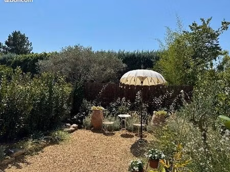 location maison oppede