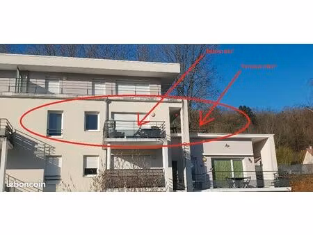 app. f2 55m² – terrasse 16m² – balcon 6m² – garage 28m² – 2010 – dispo début mars 2026