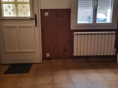 location petite maison t2  48m2  situé à ferrières en bray  disponible au 15/01/2026