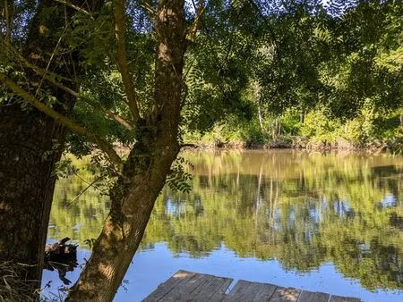 terrain de pêche/loisirs