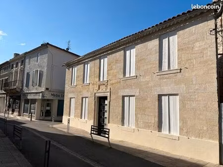immeuble 125 m² lesparre medoc