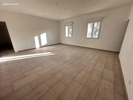 maison rénovée - volumes lumineux - à personnaliser