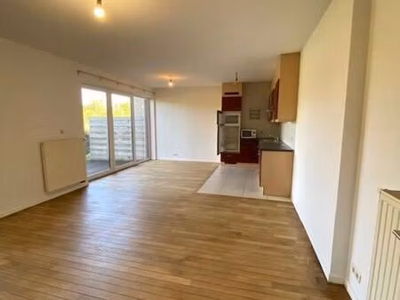 appartement à louer à rue de l'orjo 54 jambes (vbd68178)