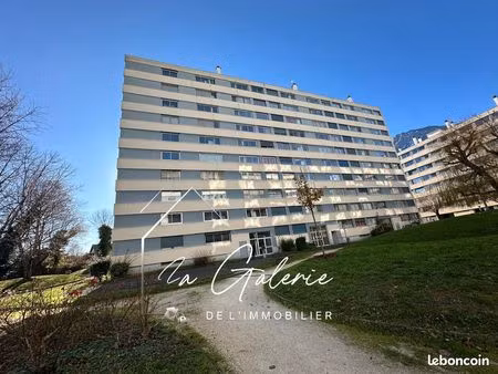 appartement 3 pièces 51 m²