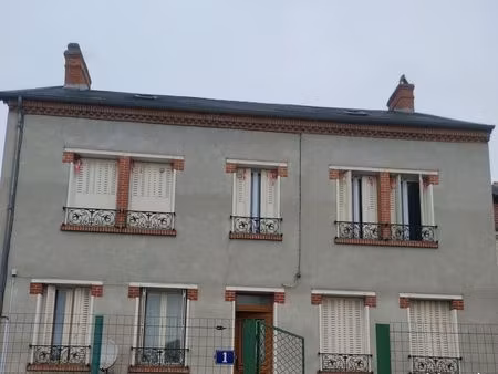 maison 6 pièces 140 m²