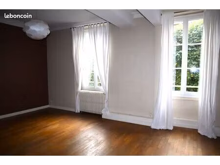 appartement 3 pièces 83 m²