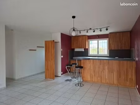 maison 4 pièces 80 m²