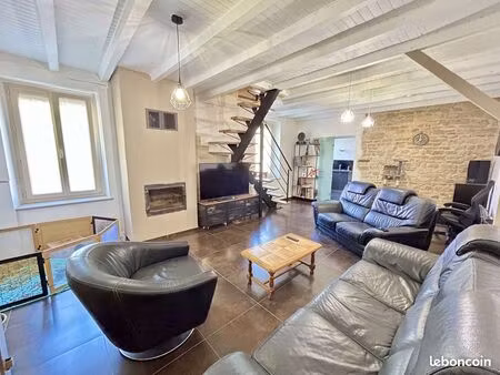 maison de village 6 pièces 160 m²