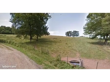 terrain 2 011 m² ussac