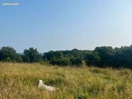 terrain 4 080 m² ussac