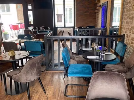 café restaurant terrasse centre-ville poitiers