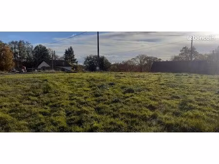 terrain constructible 1200m²