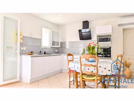 vente appartement 2 pièces 50 m² à la ciotat (13600)  336 000 €