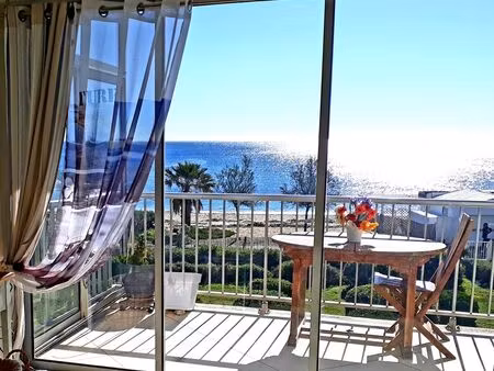 vente appartement t3 front de mer le lavandou var