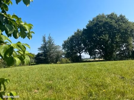 terrain 2 074 m² marseillan