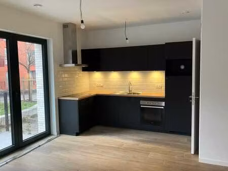 magnifique studio neuf (peb b+)  1ère occupation