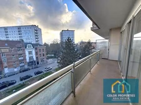 magnifique appart 1ch 49m2+ terrasse-merode