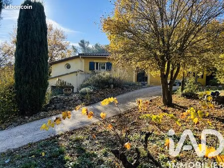 maison 7 pièces 160 m²