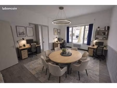 local professionnel – rdc – emplacement central face mairie