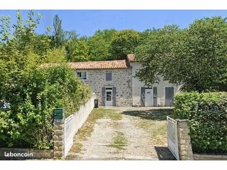 nicole  idéal 1er achat pour habiter tout en ayant un revenu locatif ou idéal investisseur