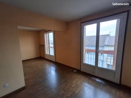 appartement 4 pièces 77 m²