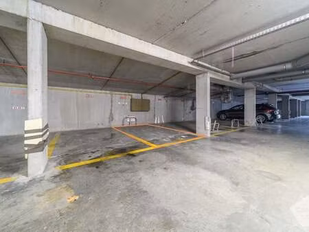 garage à vendre à de panne € 29.000 (lj3x6) - caenen - kantoor de panne | zimmo