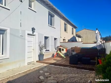 maison 100m2 centre village