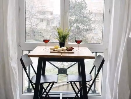 superbe studio à louer proche cathédrale