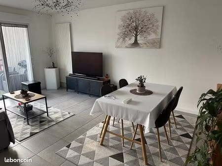 appartement f3 ustaritz  entre particulier