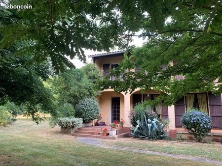 maison à la campagne