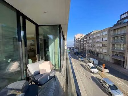 meublé - appartement spacieux et lumineux avec 3 chambres s